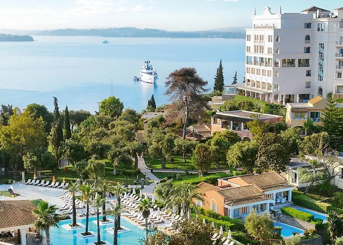 Grecotel Eva Palace (Adults Only)